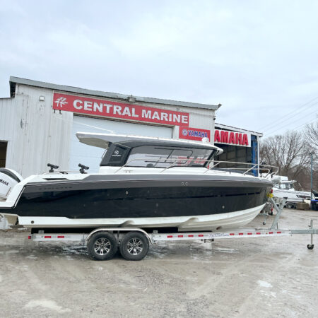 2022 Parker 790 Explorer